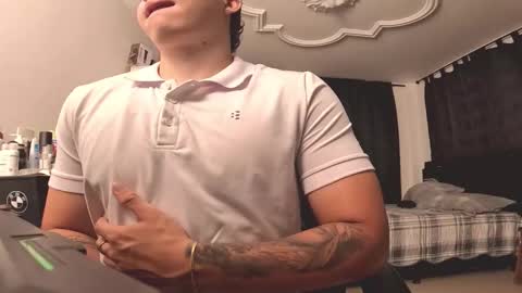 jeroo__ online show from March 3, 11:21 pm