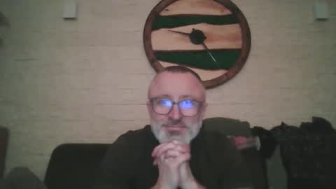 Snapshot of jerry250461 chatting on March 26, 8:25 pm jerry250461 online show from March 26, 8:25 pm