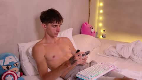 Jerry  online show from March 9, 4:16 am