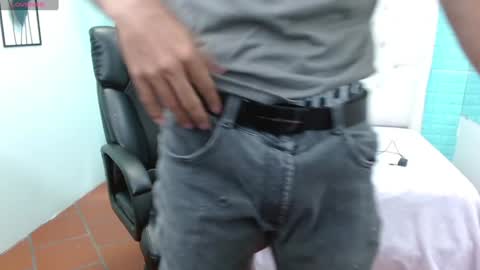 lupo online show from February 1, 11:37 pm