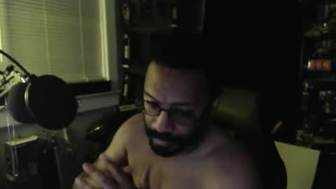 Snapshot of jerzey2k2 chatting on September 22, 1:29 am Jerzey2k2 aka the Alpha online show from September 22, 1:29 am