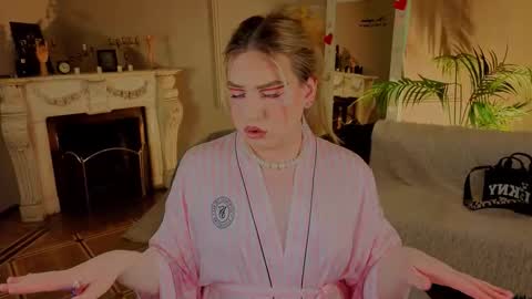 jes_solar online show from March 15, 8:59 pm