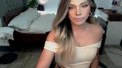 jesie_hot69 online show from September 12, 10:26 am