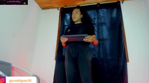 jess_hoffman online show from March 9, 4:22 pm