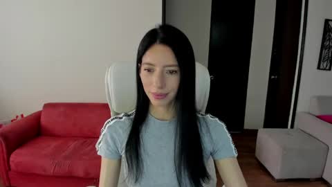 jess_rosse online show from May 27, 4:37 pm
