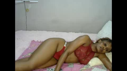 jessajoyy online show from May 4, 7:32 pm