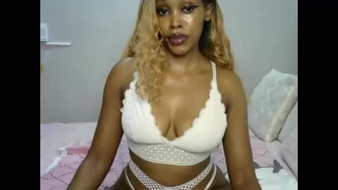 jessajoyy online show from May 24, 7:13 am