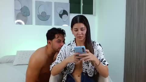 Snapshot of jessdant_luv chatting on March 24, 5:01 am Hello we are Jesse and Dante. online show from March 24, 5:01 am