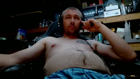 Snapshot of jesse_cash chatting on September 11, 5:24 pm cummin0Nyou online show from September 11, 5:24 pm