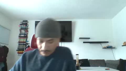 Hungjessy online show from March 23, 4:22 pm