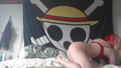 Snapshot of jessemanx chatting on June 3, 11:35 am Mona Minx online show from June 3, 11:35 am