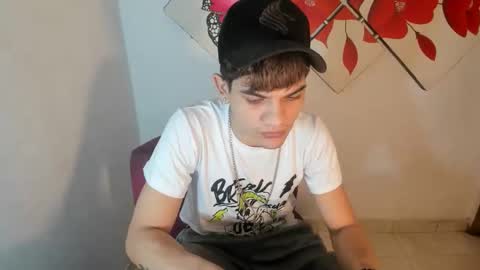 jesshot_bigcock online show from March 15, 3:34 am