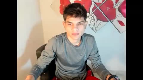 jesshot_bigcock online show from June 3, 4:37 am