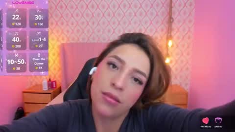 Snapshot of jessi_jones1 chatting on February 11, 3:11 am J E S S I online show from February 11, 3:11 am