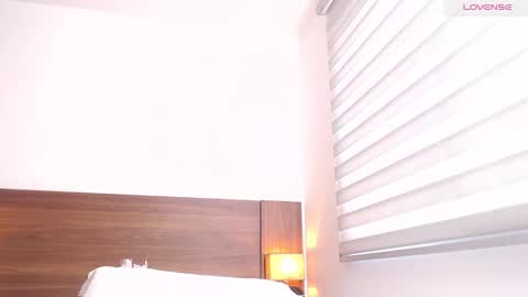 I AM JESSI online show from January 14, 7:00 pm