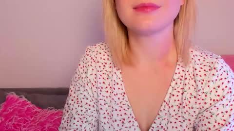 JessicaBeverly online show from March 14, 12:43 pm