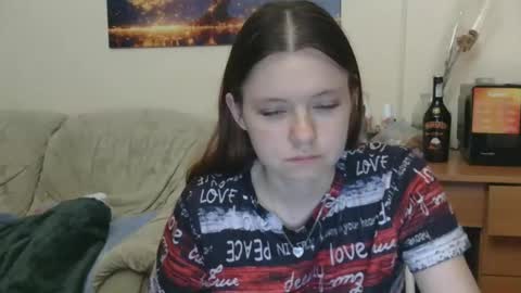 Snapshot of jessicaholland1 chatting on May 18, 7:20 pm jessicaholland1 online show from May 18, 7:20 pm