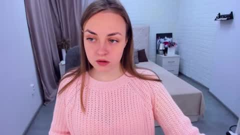 Snapshot of jessicalime chatting on December 11, 6:36 am JESSICA online show from December 11, 6:36 am