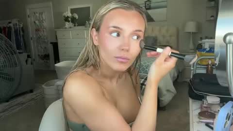 Snapshot of jessicaparkerrr chatting on September 17, 5:36 pm Jessica Parker online show from September 17, 5:36 pm