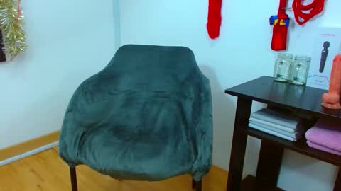 Snapshot of jessicarabbit4 chatting on January 5, 11:12 pm jessicarabbit4 online show from January 5, 11:12 pm