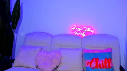 Jessy online show from March 6, 9:22 pm