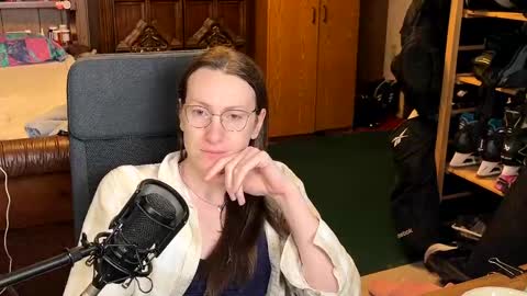 Snapshot of jessicastarla chatting on May 13, 11:33 pm Jessica Starla online show from May 13, 11:33 pm