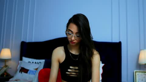 Snapshot of jessie_pinkk chatting on June 25, 4:34 am Jessie online show from June 25, 4:34 am