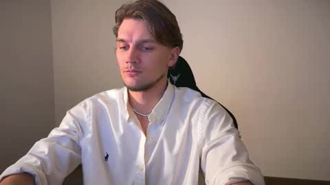 JessieRise online show from October 2, 9:33 pm