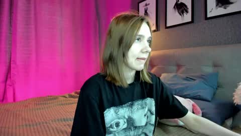 Jessie online show from June 20, 9:23 am