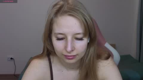 Snapshot of jessy_comely chatting on April 30, 10:21 am Jessy online show from April 30, 10:21 am