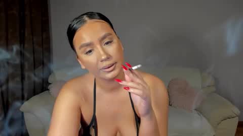 Snapshot of jessydevine chatting on January 18, 7:50 pm Jessy online show from January 18, 7:50 pm