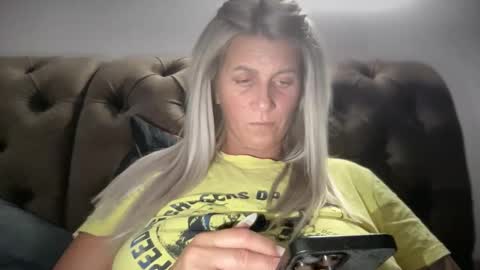 Snapshot of jessye_vega chatting on October 14, 10:10 pm Jessye online show from October 14, 10:10 pm