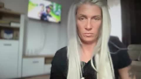 Snapshot of jessye_vega chatting on November 3, 1:56 pm Jessye online show from November 3, 1:56 pm