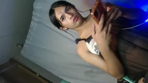 Snapshot of jessylicioushh chatting on December 23, 2:13 am jessylicioushh online show from December 23, 2:13 am