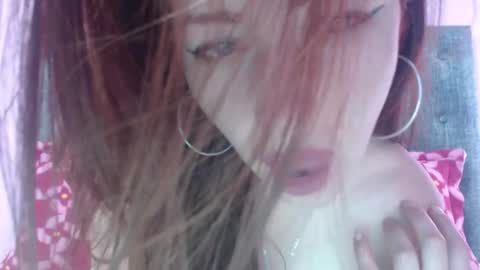 Snapshot of jessymoon00 chatting on June 6, 3:06 pm jessy online show from June 6, 3:06 pm
