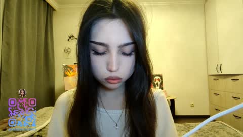 I am Gina ntmu Lets hit 10 Thumbs Up together online show from February 14, 2:41 am