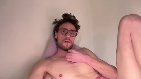 me online show from January 5, 3:00 am