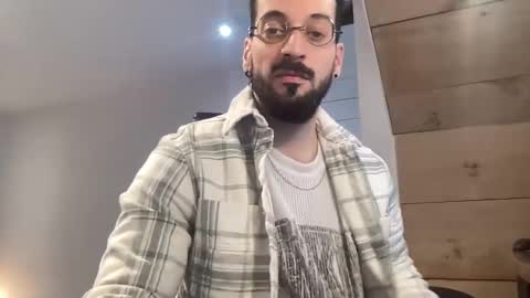 Snapshot of jeunemek00779042 chatting on January 7, 2:19 pm JEUNEMEK007 online show from January 7, 2:19 pm