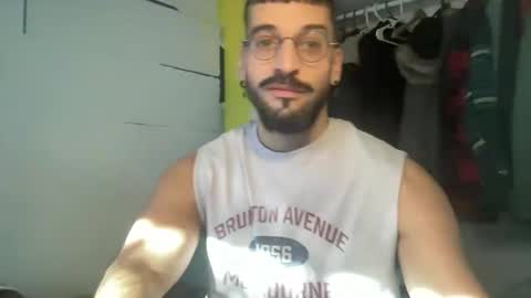 JEUNEMEK007 online show from March 27, 1:00 pm