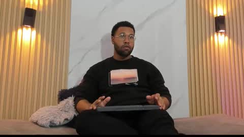 Snapshot of jeus_stanley chatting on February 6, 5:23 am jeus_stanley online show from February 6, 5:23 am