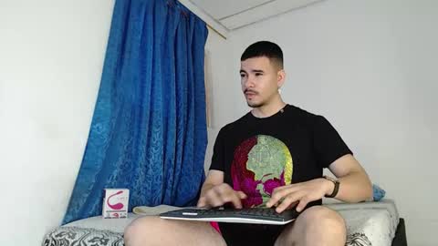 Juan David online show from November 2, 11:45 am