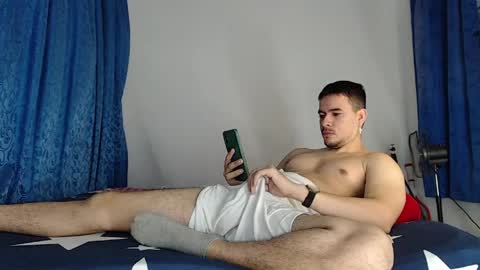 Juan David online show from April 8, 11:43 am