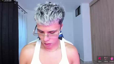 Snapshot of jeyden_camilo chatting on September 9, 10:31 pm Jeyden Camilo online show from September 9, 10:31 pm