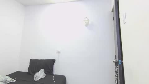 Snapshot of jeykob_23 chatting on February 21, 5:19 am JEYKOB online show from February 21, 5:19 am