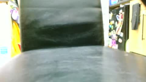 Snapshot of jez619 chatting on October 27, 12:15 am jez619 online show from October 27, 12:15 am