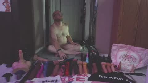 Snapshot of jghosty69 chatting on July 19, 2:26 am Nasty Cumslut online show from July 19, 2:26 am