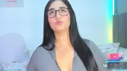 jhackelin  My independent account online show from February 28, 11:39 pm