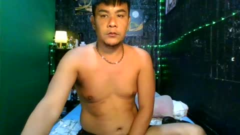 Snapshot of jherry26 chatting on July 26, 9:27 am jherry26 online show from July 26, 9:27 am