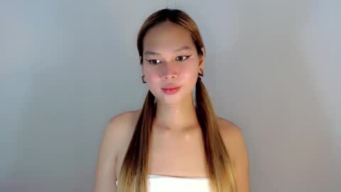 Snapshot of jhessi_kissie chatting on March 2, 5:19 am Tattiana online show from March 2, 5:19 am