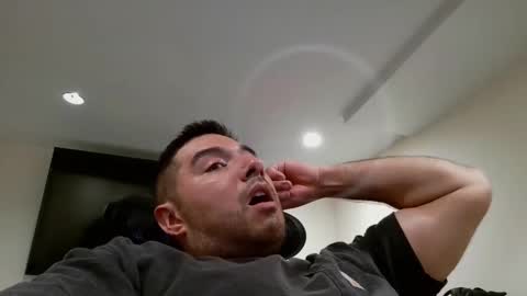 Snapshot of jhincorre1234 chatting on October 13, 6:41 pm jhincorre1234 online show from October 13, 6:41 pm